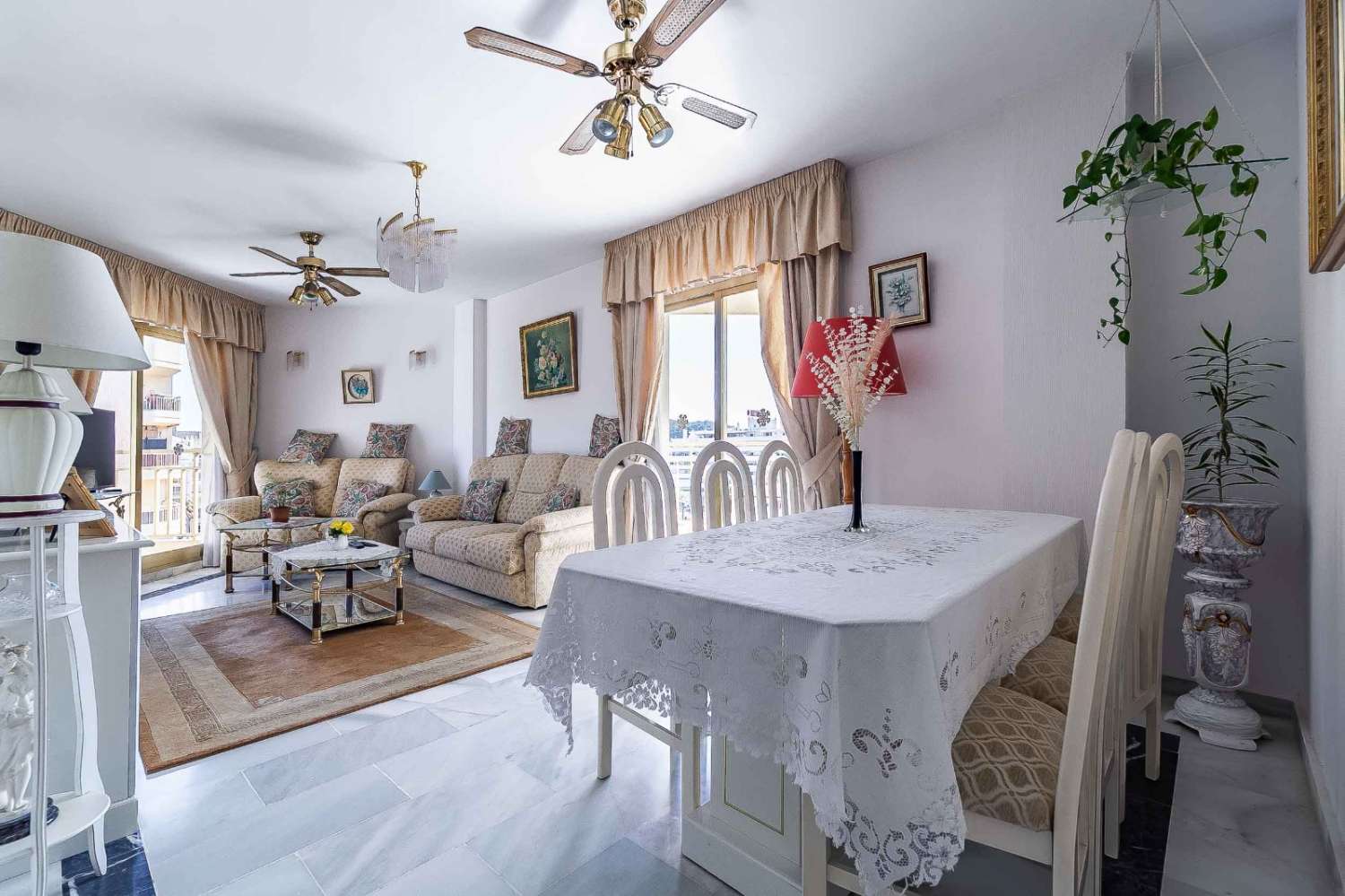 Apartment for sale in Zona Sohail (Fuengirola)