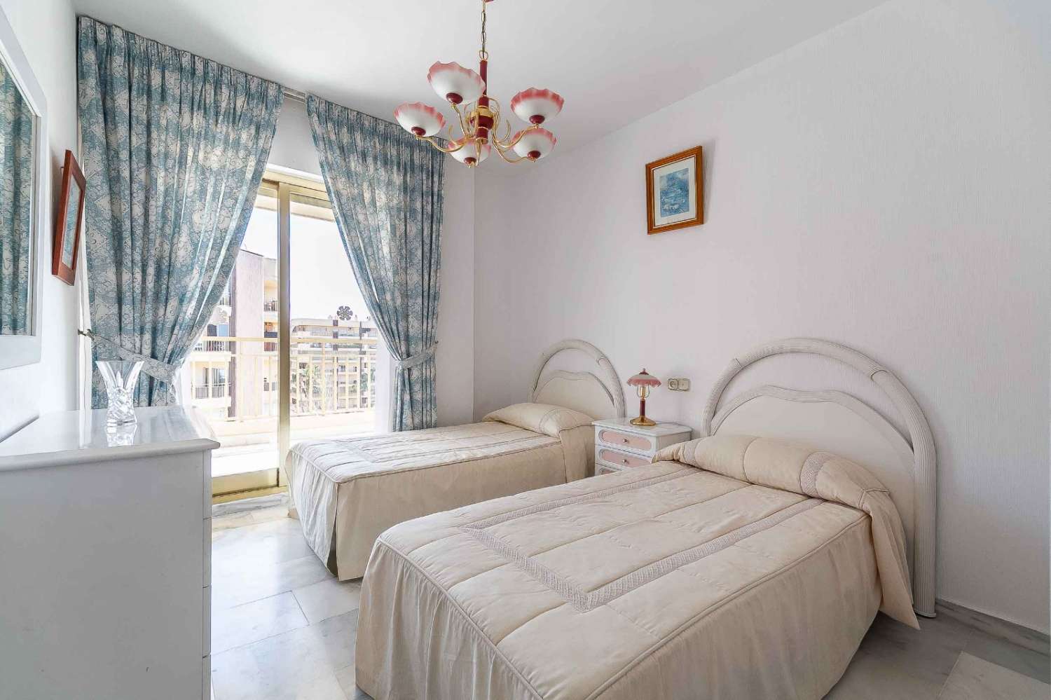 Apartment for sale in Zona Sohail (Fuengirola)