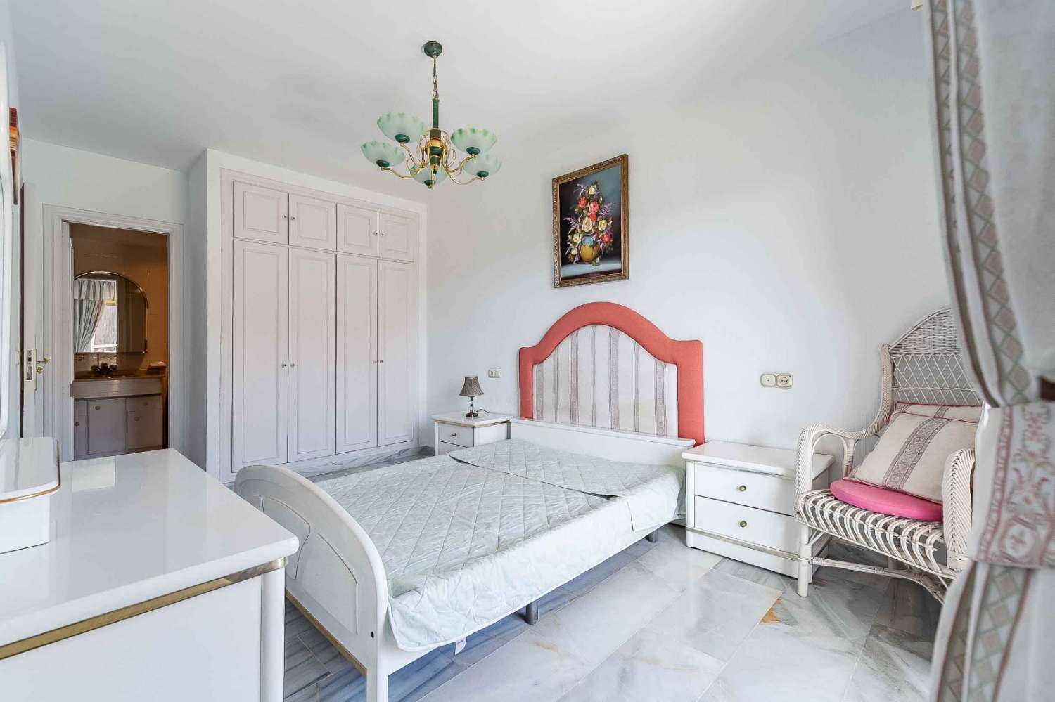 Apartment for sale in Zona Sohail (Fuengirola)