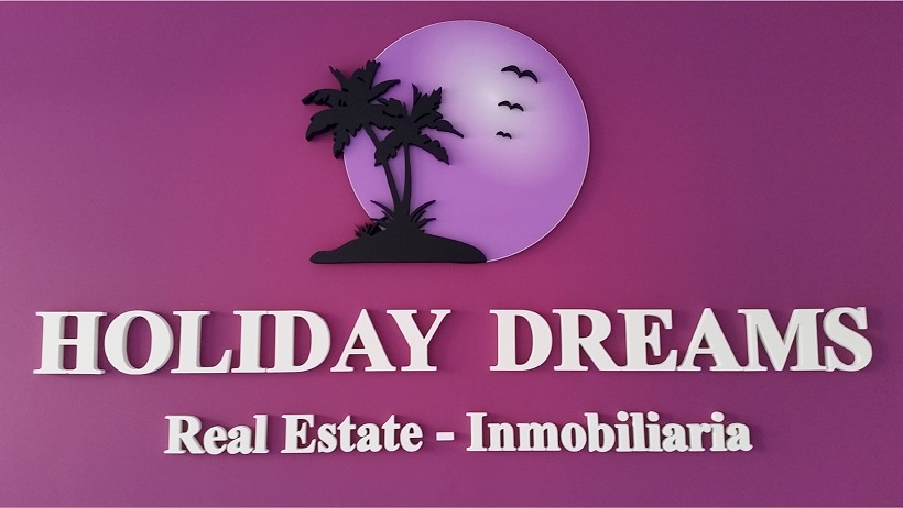 HOLIDAY DREAMS REAL ESTATE